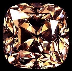 Бриллиант Красный Крест